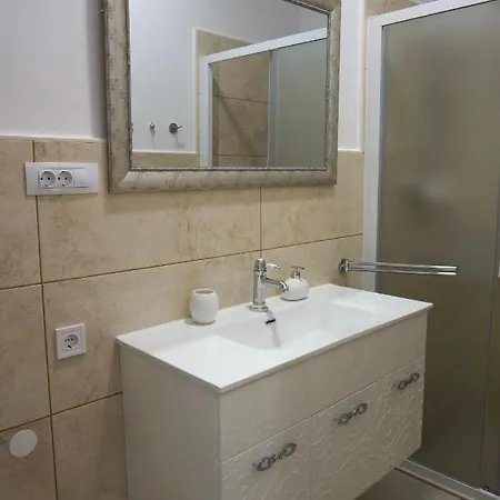 Summer Breeze Luxury Penzion 3*